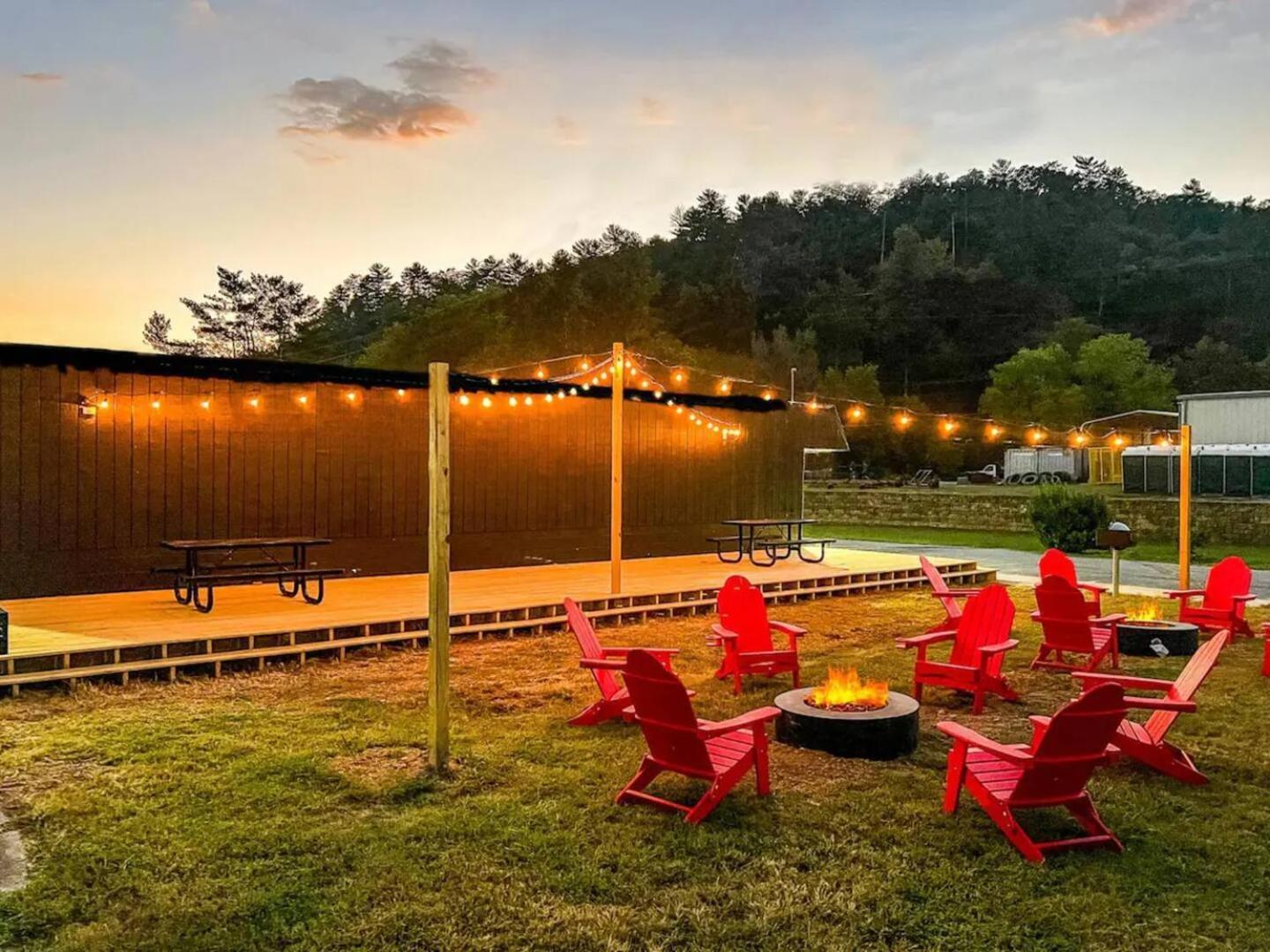 Hiker'S Haven Motel Seri Kembangan Exterior foto